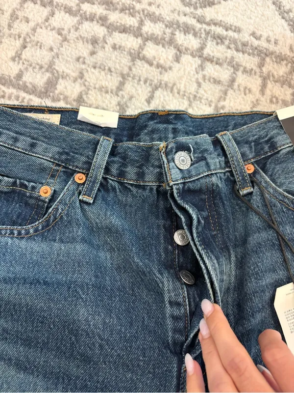 Levi's Women’s Dark Blue Relaxed Cut Denim Shorts (longer hem) - Image 3