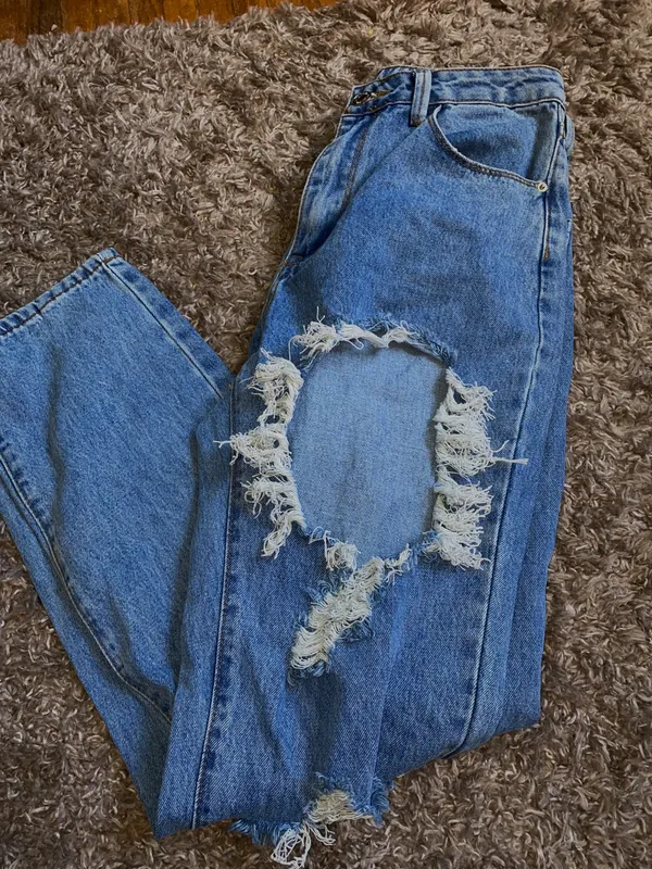 SheIn Jeans - Image 4