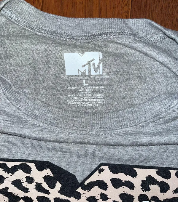 MTV Cheetah Print Long Sleve/Crew Neck - Image 2