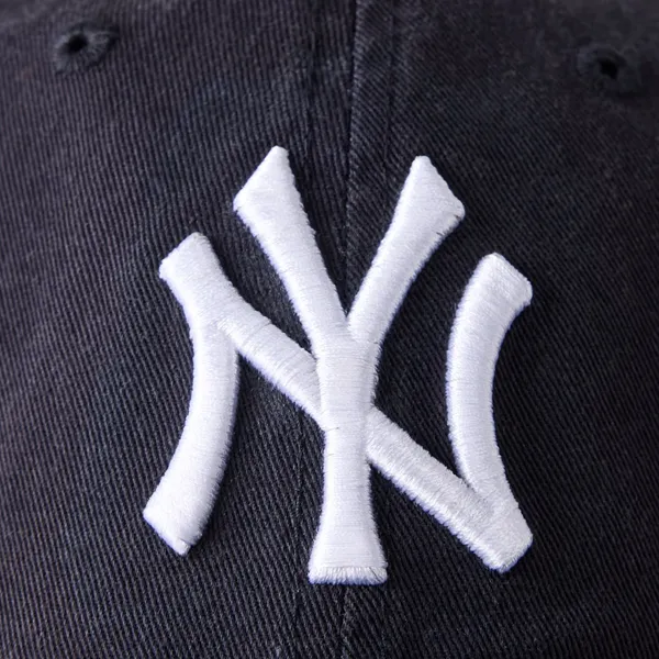Aritzia New Era New York Yankees 9TWENTY Hat NWT - Image 5