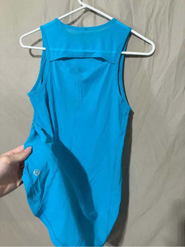 Lululemon tank top - Image 2