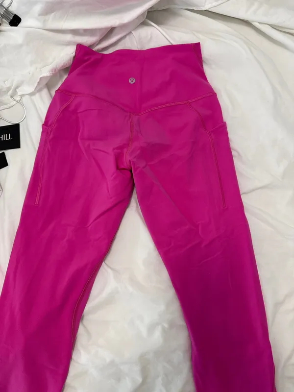 Lululemon Leggings Sonic Pink - Image 3
