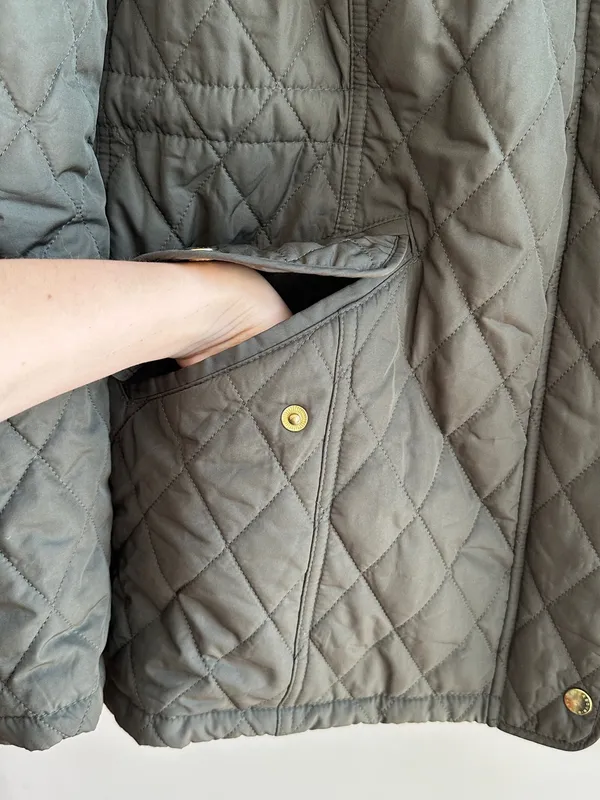Barbour Women’s Millfire Quilt Jacket, Olive/Classic, Size 2X - Image 7