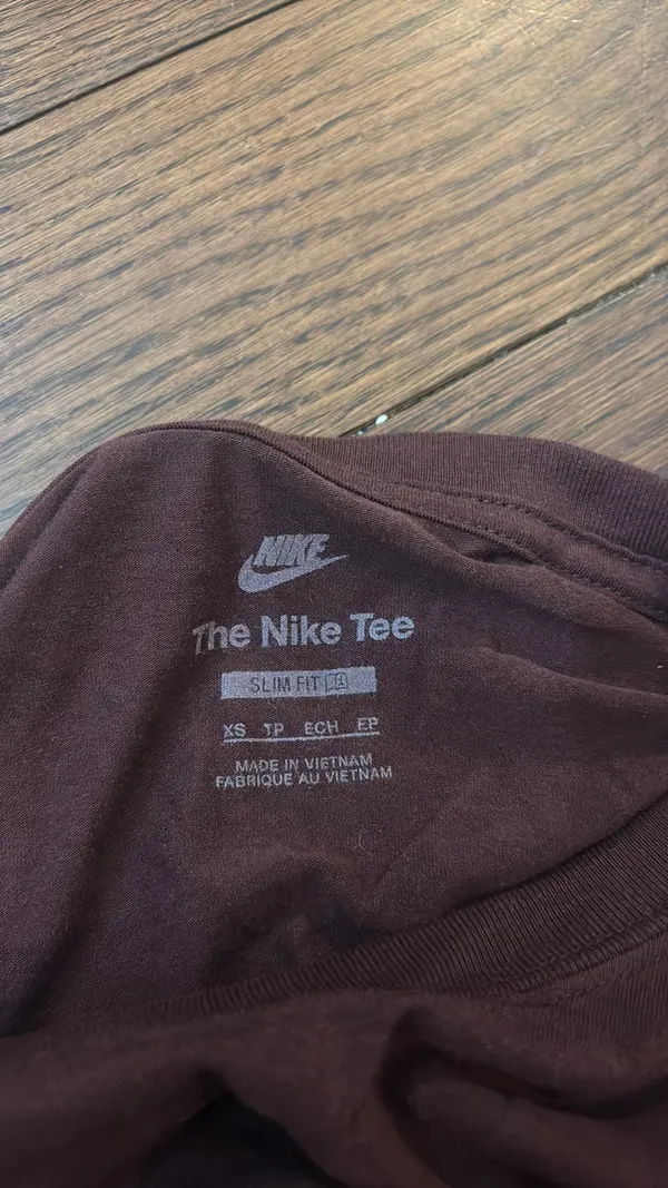 Nike Crop Top - Image 3