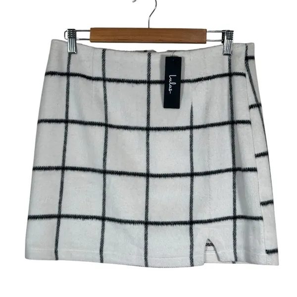 Lulus White Plaid Fleece Mini Skirt Womens M Fall Preppy Academia School Girl - Image 2