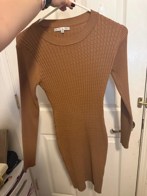 Story On Camel Brown Cable-Knit Sweater Dress Size Medium - Image 3