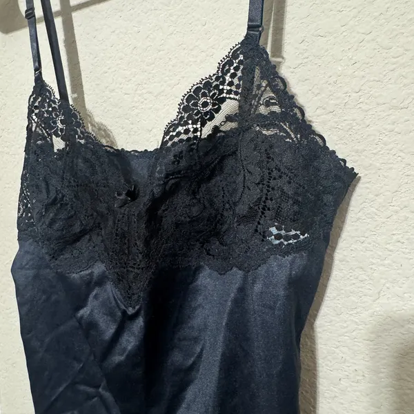 VTG 90s Y2K Black Nylon Camisole Lace trim sz‎ 32/S Vassarette USA fairy cami - Image 2