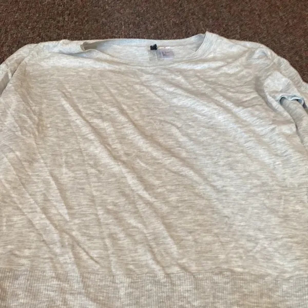 H&M grey blouse M‎ - Image 4