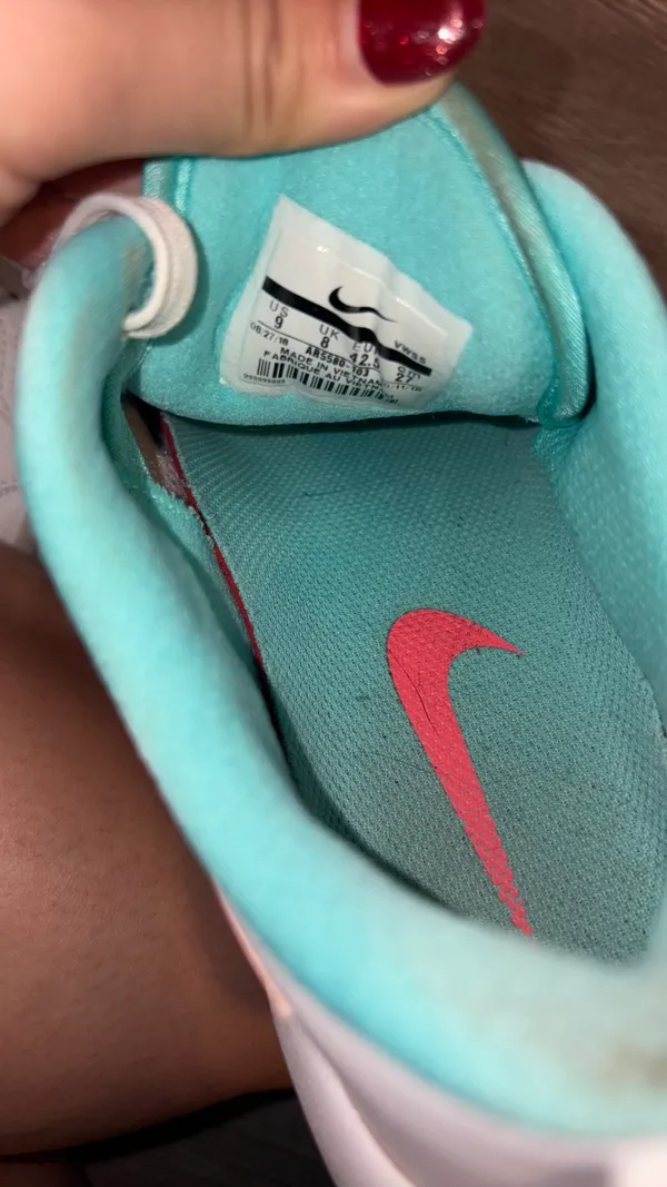 Nike Golf Sneakers - Image 3