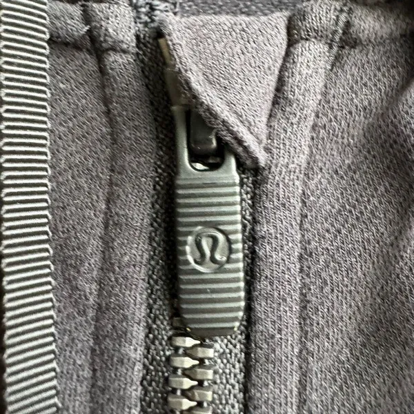 Lululemon Next Move Cropped Full Zip Jacket Black Stretch French Terry Size 4 - Image 3