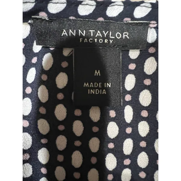 Ann Taylor Factory Top Black & White Polka Dot Long Sleeve Blouse Size Medium - Image 6