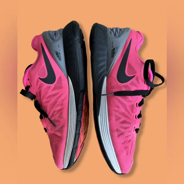 Women’s NIKE Lunar Glide 6 Raspberry Size: 8.5 - Image 6