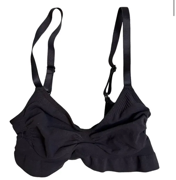 SKIMS Seamless Sculpting Bra - Image 3