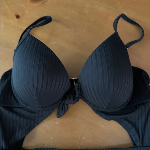 Shade & Shore Ribbed black one piece cut out swimsuit - Image 2
