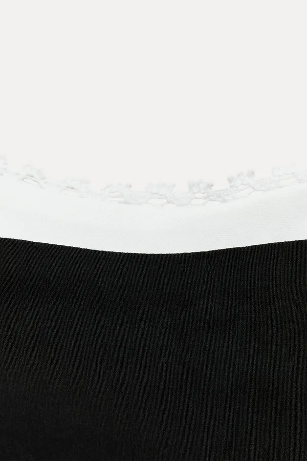 NWT Black LACE TRIM BANDEAU TOP. Size Medium - Image 3