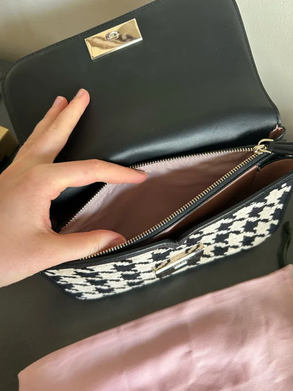 Kate Spade Purse - Image 4