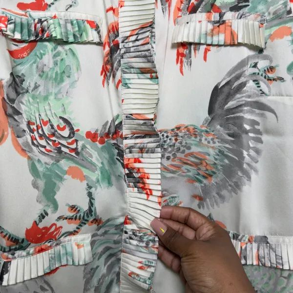 J. Crew Collection‎ Women Rooster Top M White Pleated Button Front Top Novelty - Image 8