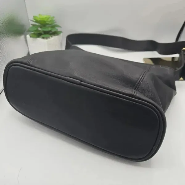 Coach Vintage - Soho‎ Erickson Bucket Bag 4169, Black - United States 1990s - Image 11