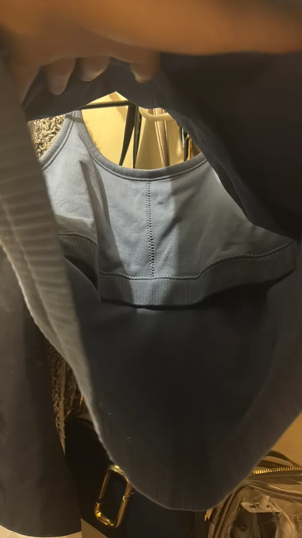 Blue tank top with built in bra Size M - Image 4