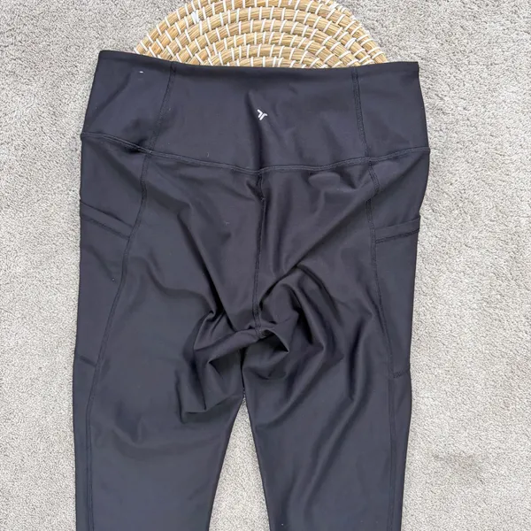 Old Navy Women’s Powersoft High Rise 7/8 Leggings Pockets in Black L - Image 8