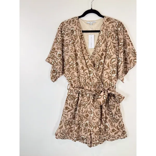 NWT Baltic Born Romper Brown Connor Taupe Floral V Neck Short Sleeve Boho Medium - Image 5
