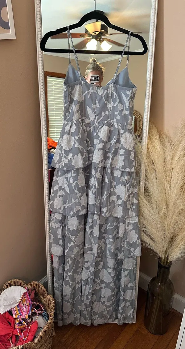 Showpo Dress - Image 2