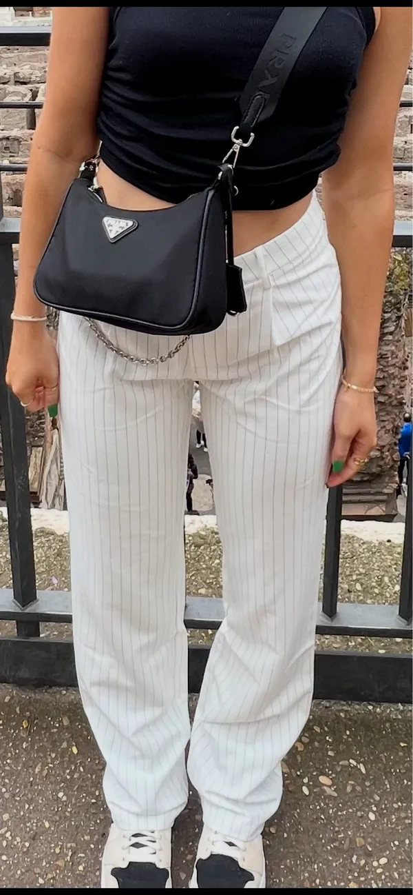 Princess Polly Titius Pants White Pinstripe Size 4 - Image 3