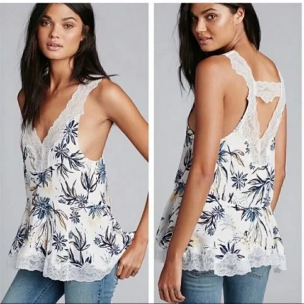 ✨ Free People Intimately Lace Floral Peplum Top ✨ - Image 2