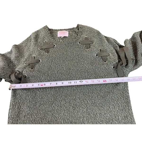 Audrey Parks Francesca’s Sweater Womens M Heathered Green Lace Up Knit Boho NWT - Image 9