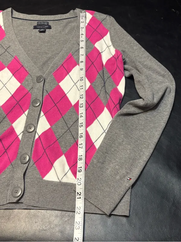 Tommy Hilfiger Gray, Pink & White Argyle V-Neck Cardigan size S 100% Pima Cotton - Image 9