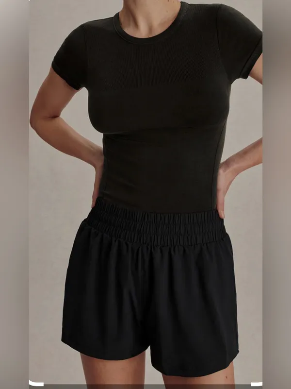 Varley Kallin Running Short 3” Black Large NWT STITCH FIX - Image 4