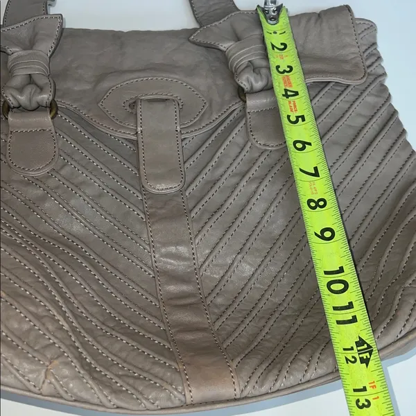 Lucky Penny shoulder bag with rich Chevron leather accents vintage unique style - Image 8