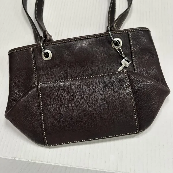 Fossil Shoulder Bag Womens Small Brown Leather Double Strap Key Charm Lined - Image 9