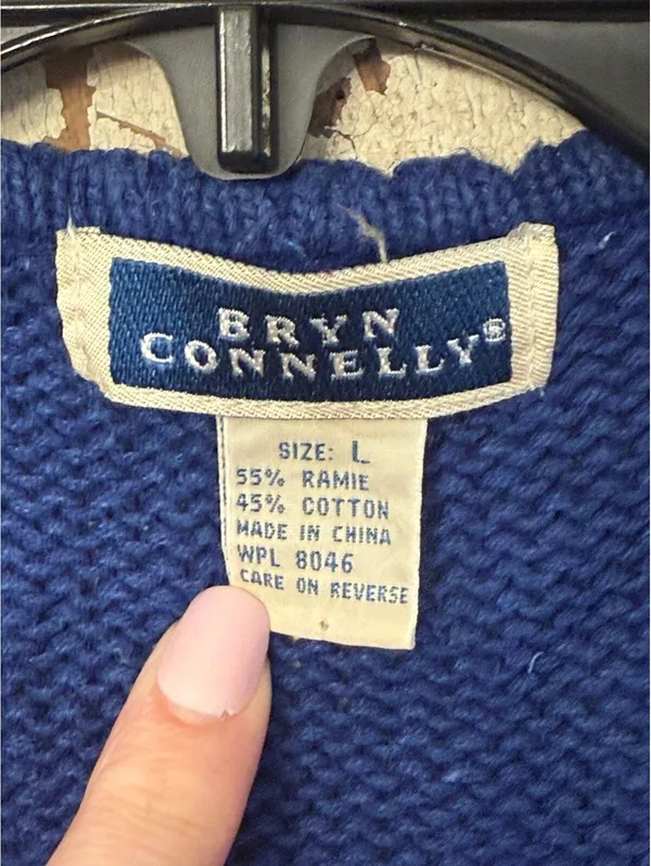 Vintage Bryn Connelly Christmas Winter Knit Sweater Vest, size Large *Flaws* - Image 5