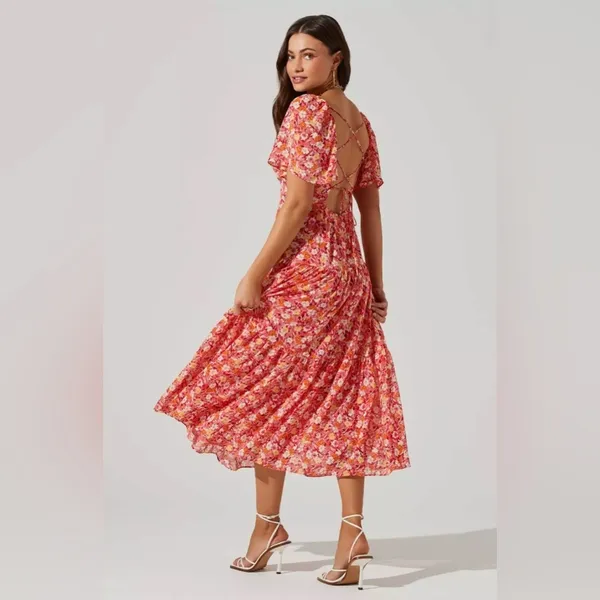 ASTR Cinched Bust Cut Out Center Dress in Red Multi Floral Size Small NWT - Image 10