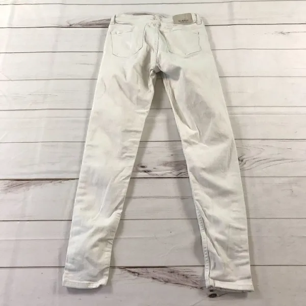 ZARA Women Basic White Denim Straight Fit Jeans - Image 4