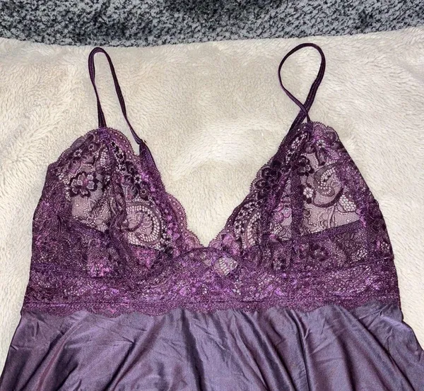 Vintage Escante Collection Lace Babydoll Lingerie, Medium - Image 2