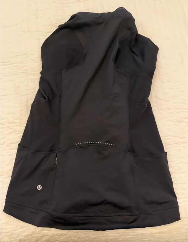 lululemon jacket - Image 2