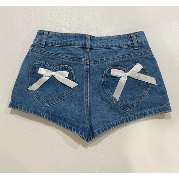 Edikted Heart Pocket Denim Shorts NWT Size S Y2K Coquette Low Rise - Image 3