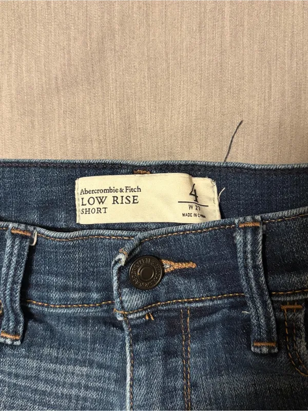 Abercrombie & Fitch 4 Low Rise Dark Wash Distressed Denim Cuffed Shorts - Image 4