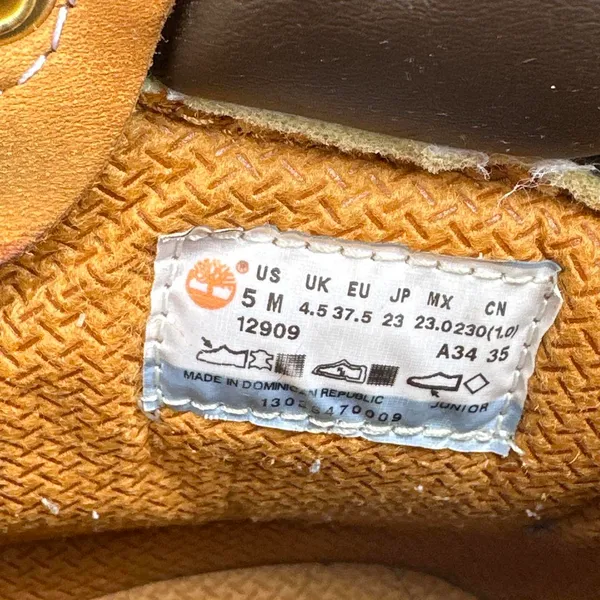 Timberland 6 Inch Premium Waterproof Boot 'Wheat' Nubuck Size 5 Women’s Size 6.5 STAIN ON BOTH SHOES IM SURE STAINS COME OFF - Image 6