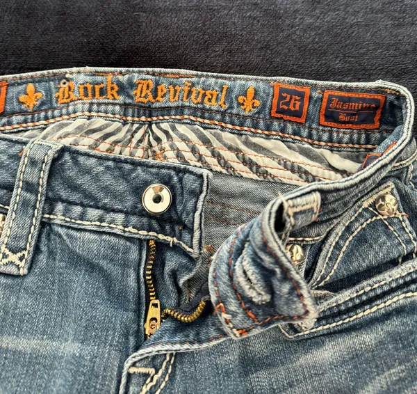 Rock Revival Women’s Size 26  Capri - Image 3