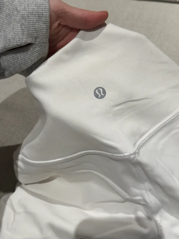Lululemon Align Shorts 6” - Image 4