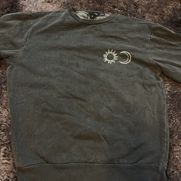 Boohoo crewneck  - Image 2