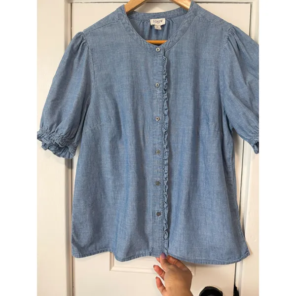 J.Crew Re-Imagined Blue Chambray Ruffle Trim Puff Sleeve Button Top Medium - Image 10
