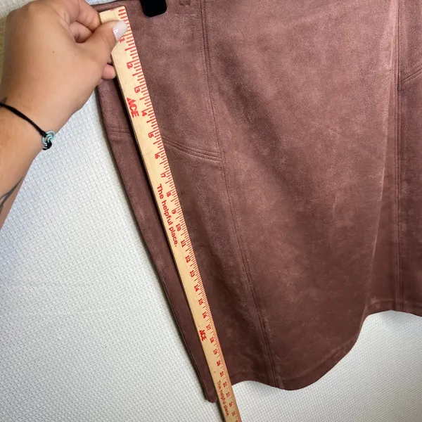 Marc New York Mauve Faux Suede Pencil Skirt XL Brown Knee Length Stretch - Image 4