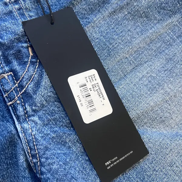Edwin Cai Short Sz 24 waist Blue - Image 3