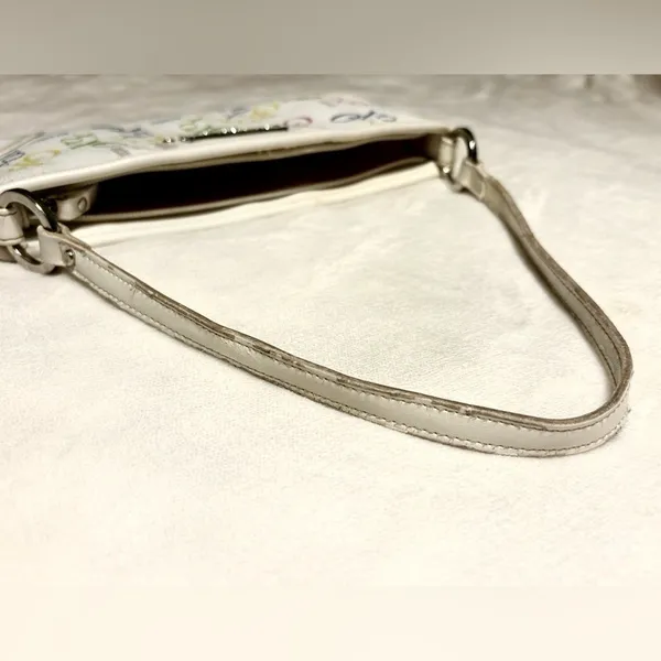 XOXO Vintage Y2K White Purse - Image 5