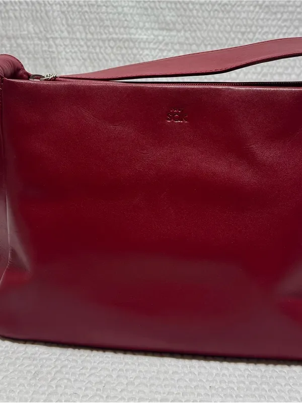 The Sak red leather shoulder bag zip closure, detachable strap interior pockets - Image 2