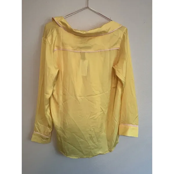 Revolve Plush‎ Pajamas Women’s Yellow 2 Piece Set Button Up Top And Shorts $154 - Image 4